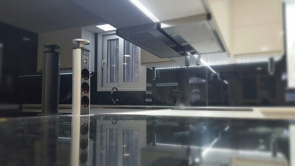 ανακαίνιση κουζίνας