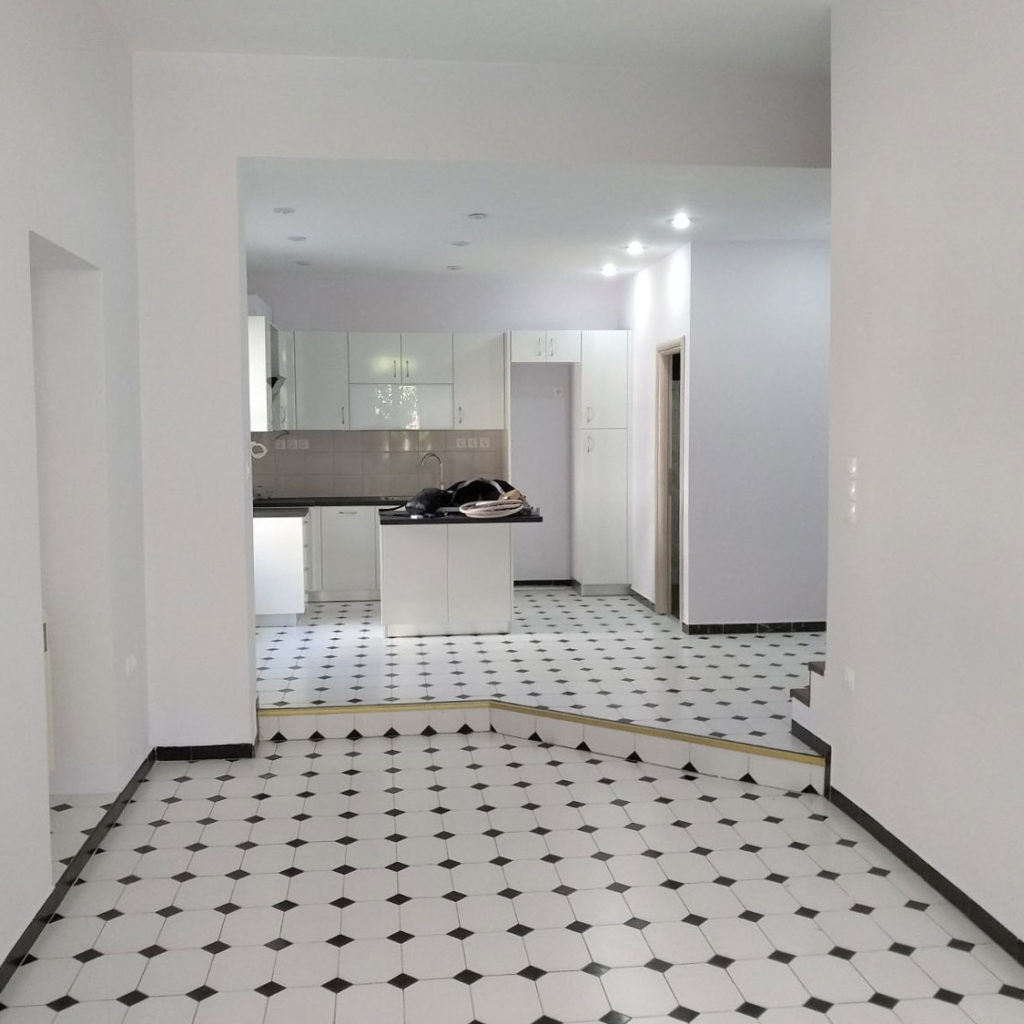 ανακαίνιση στον Κολωνό