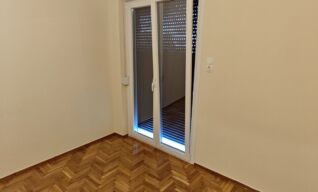 Ανακαίνιση στην Καλλιθέα